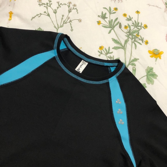 Triple Flip Long Sleeve Top for Girls - Picture 6 of 6